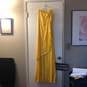 Yellow evening dress